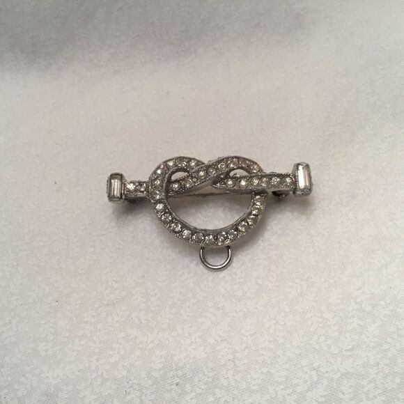 Silvertone Heart Crystal Pin - Picture 1 of 4